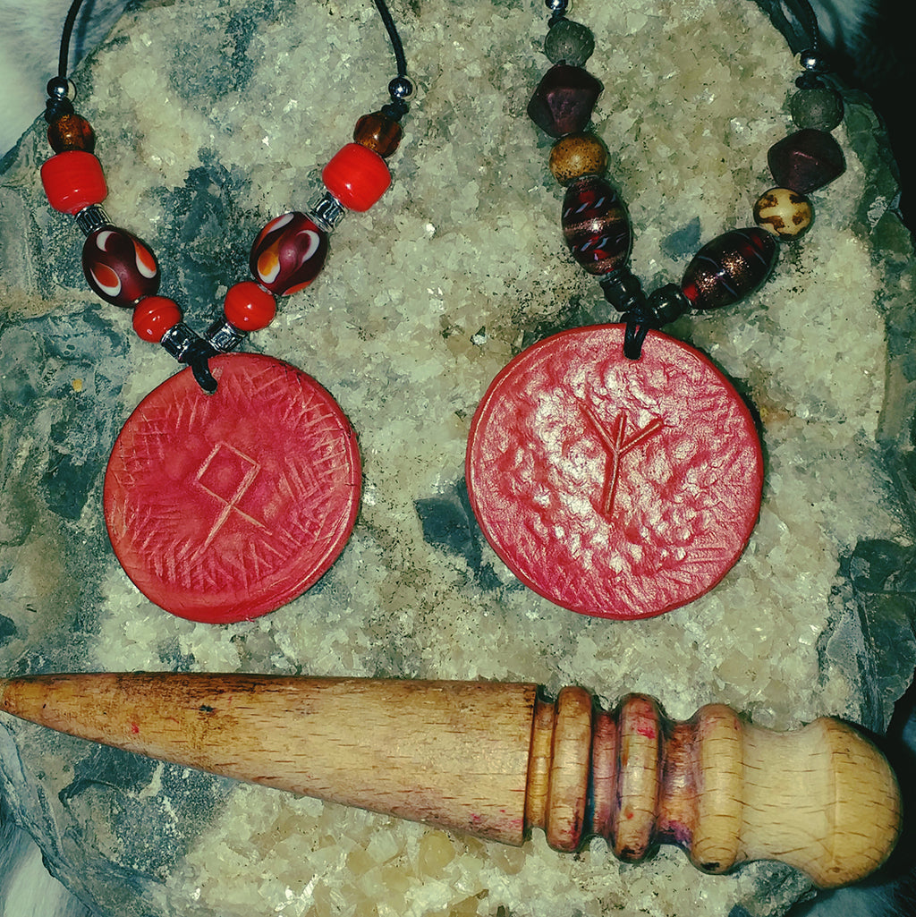 Leather Necklace with Norse Beads Workshop (DEPOSIT ONLY) Friday 26th July 2024 (18:00)